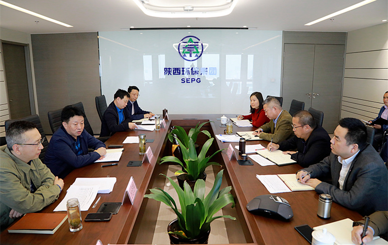 熊良虎在听取水情形公司专题汇报时强调：咬定目的、坚定信心，，，，，以决战决胜姿态完玉成年谋划使命