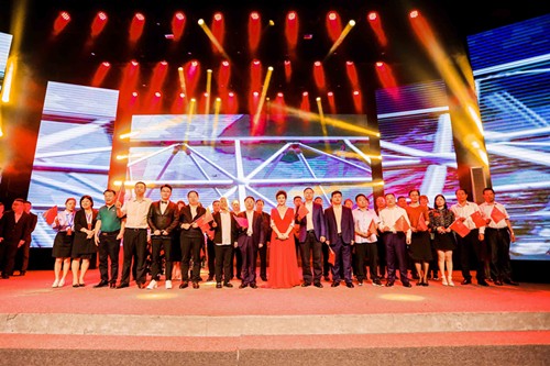 陕西跳高高试玩集团庆祝新中国建设70周年职工朗诵角逐乐成举行