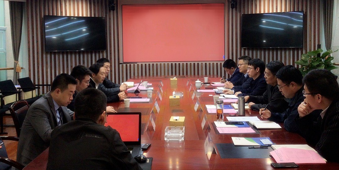 陕西跳高高试玩集团与中交二公局东萌公司交流座谈