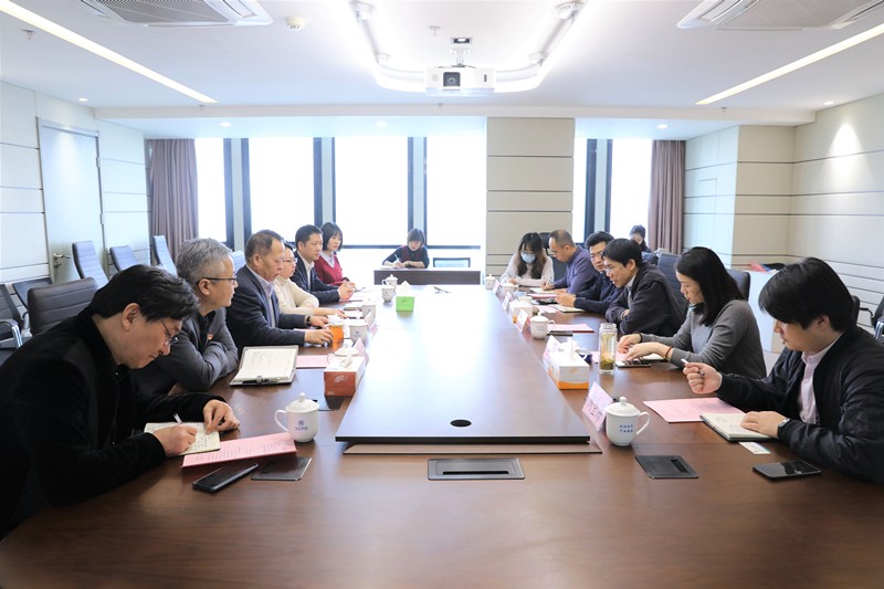 陕西跳高高试玩集团与华融资产治理股份公司陕西省分公司交流座谈