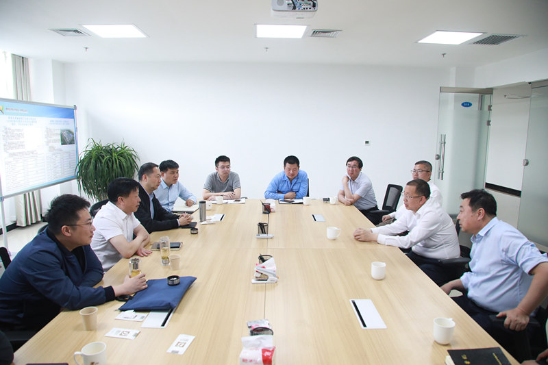 熊良虎拜会榆林市委副书记张胜利、市人大常委会副主任孙守洋