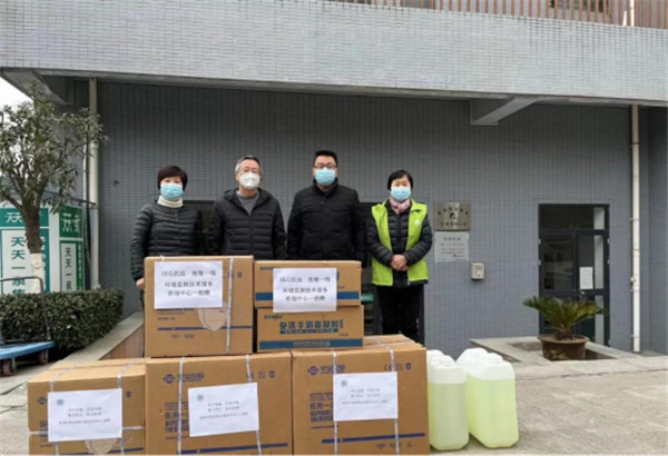 下沉一线，，爱心抗疫！陕西跳高高试玩集团累计捐钱逾48万元