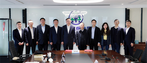 陕西跳高高试玩集团与中建一局签署战略相助协议