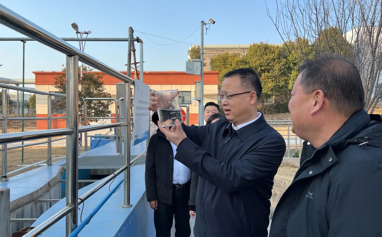 陕西跳高高试玩集团与大荔县政府座谈交流